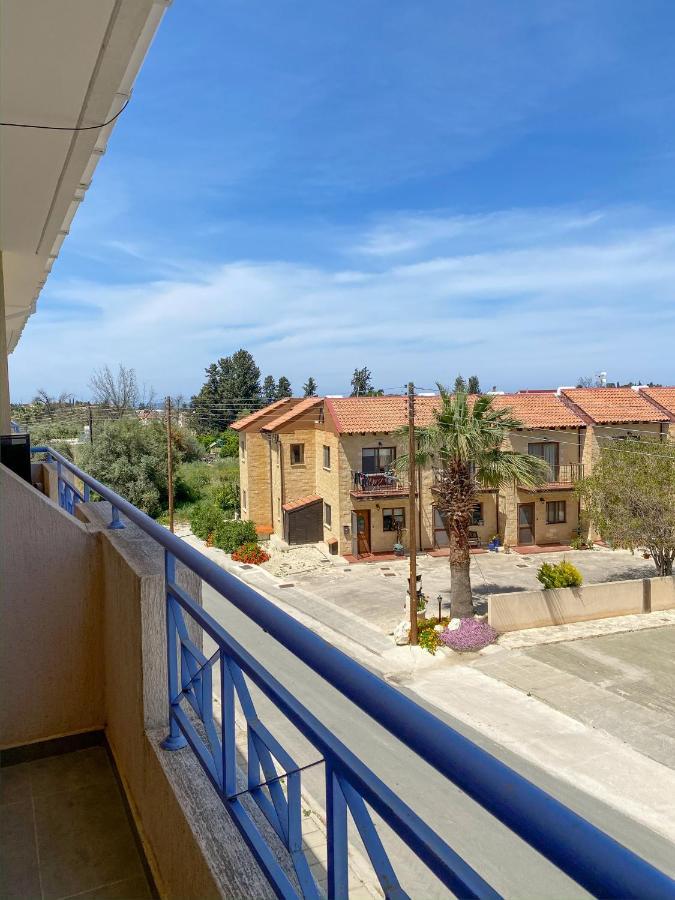 Summer Getaway: Stunning 1 Bedroom Apartment! Polis المظهر الخارجي الصورة